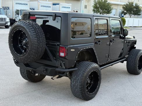 Used 2015 Jeep Wrangler 4WD Unlimited Sport image 51