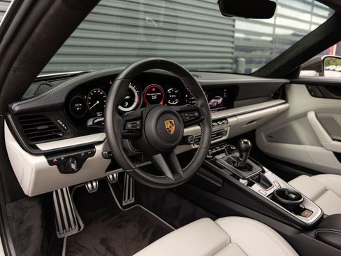 Certified 2022 Porsche 911 GT3 RWD image 4