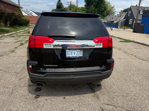 Used 2017 GMC Terrain SLE image 5