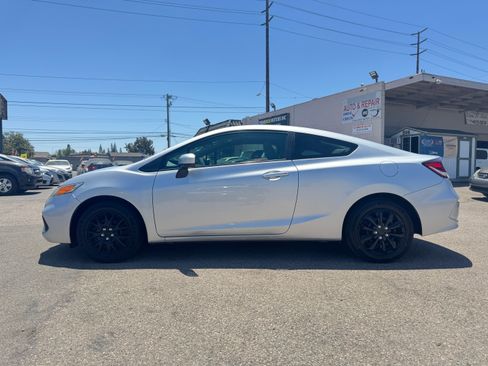 Used 2014 Honda Civic LX Coupe image 4