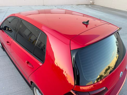 Used 2017 Volkswagen GTI Sport image 9