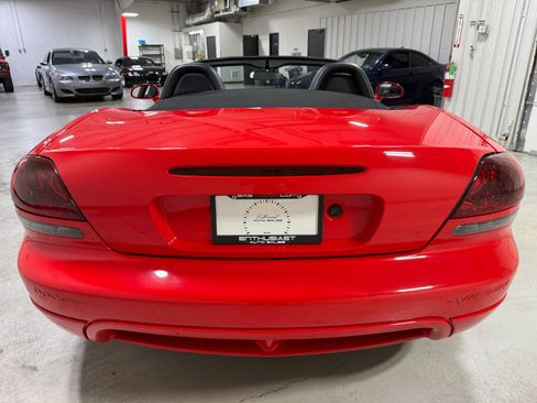 Used 2003 Dodge Viper SRT-10 Convertible RWD image 6