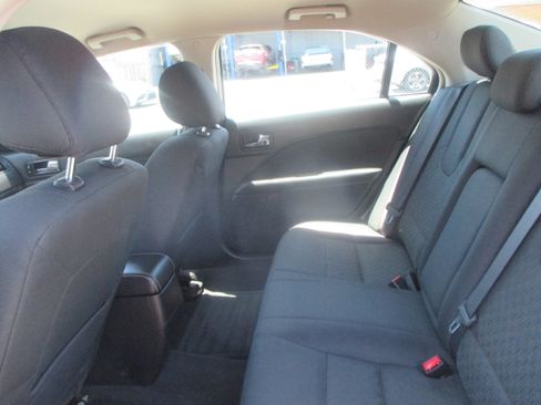 Used 2012 Ford Fusion SE V6 FWD image 8