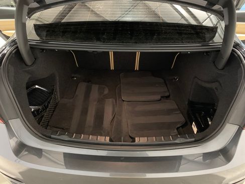 Used 2017 BMW 330i xDrive w/ Driver Assist image 13