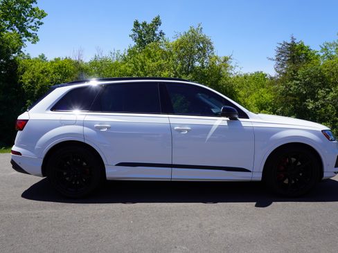 Used 2020 Audi Q7 3.0T Prestige AWD/4WD image 8