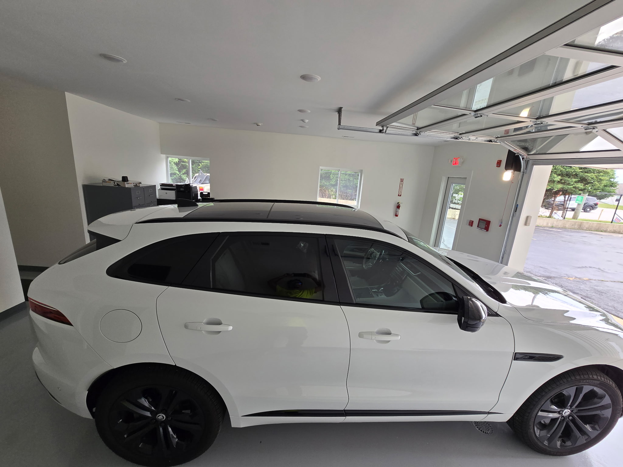 Used 2026 Jaguar F-PACE R-Dynamic S AWD/4WD image 6