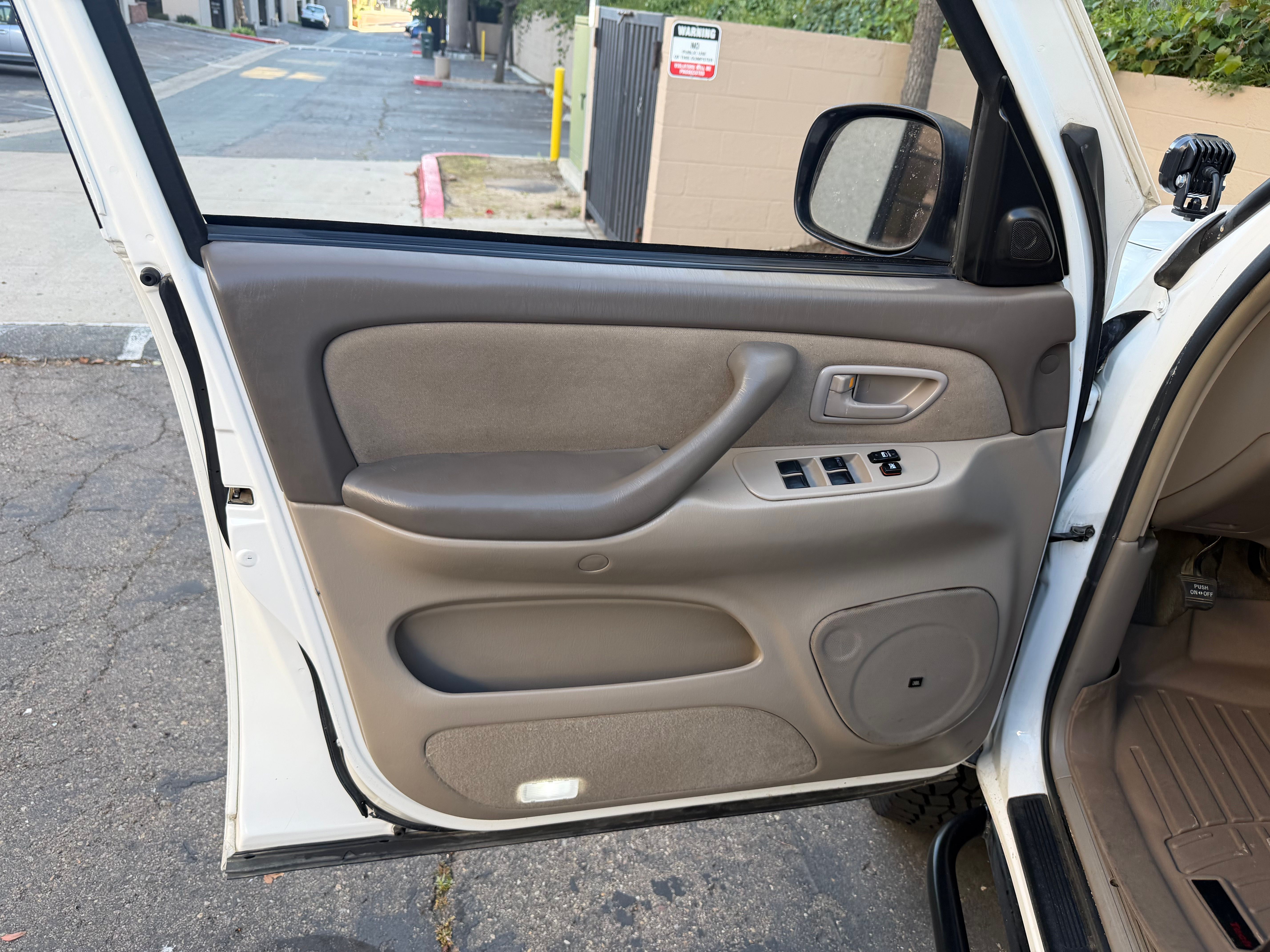Used 2005 Toyota Tundra SR5 AWD/4WD image 23