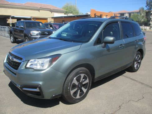 Used 2018 Subaru Forester 2.5i Premium AWD/4WD image 17