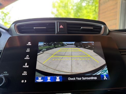 Used 2017 Honda CR-V Touring image 12