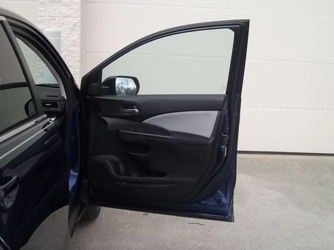 Used 2015 Honda CR-V EX image 19