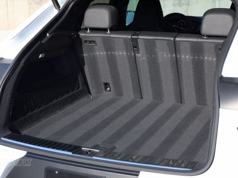 Used 2024 Porsche Cayenne Turbo GT image 29