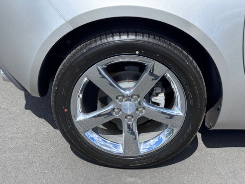 Used 2008 Pontiac Solstice GXP image 22