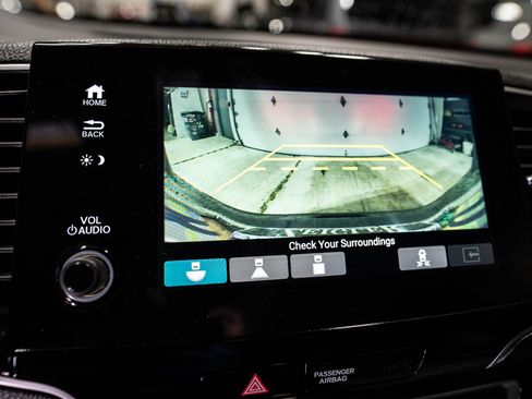 Used 2021 Honda Passport Touring image 39