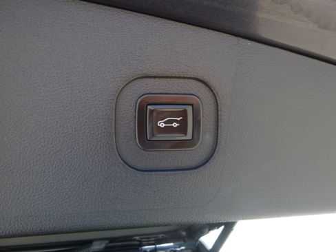 Used 2016 GMC Terrain FWD SLT image 12