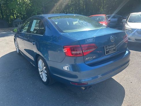 Used 2015 Volkswagen Jetta SE Sedan FWD image 4