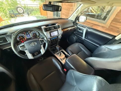 Used 2016 Toyota 4Runner 4WD image 18