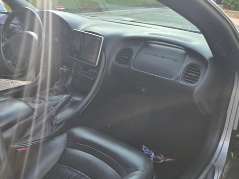 Used 1999 Chevrolet Corvette image 27