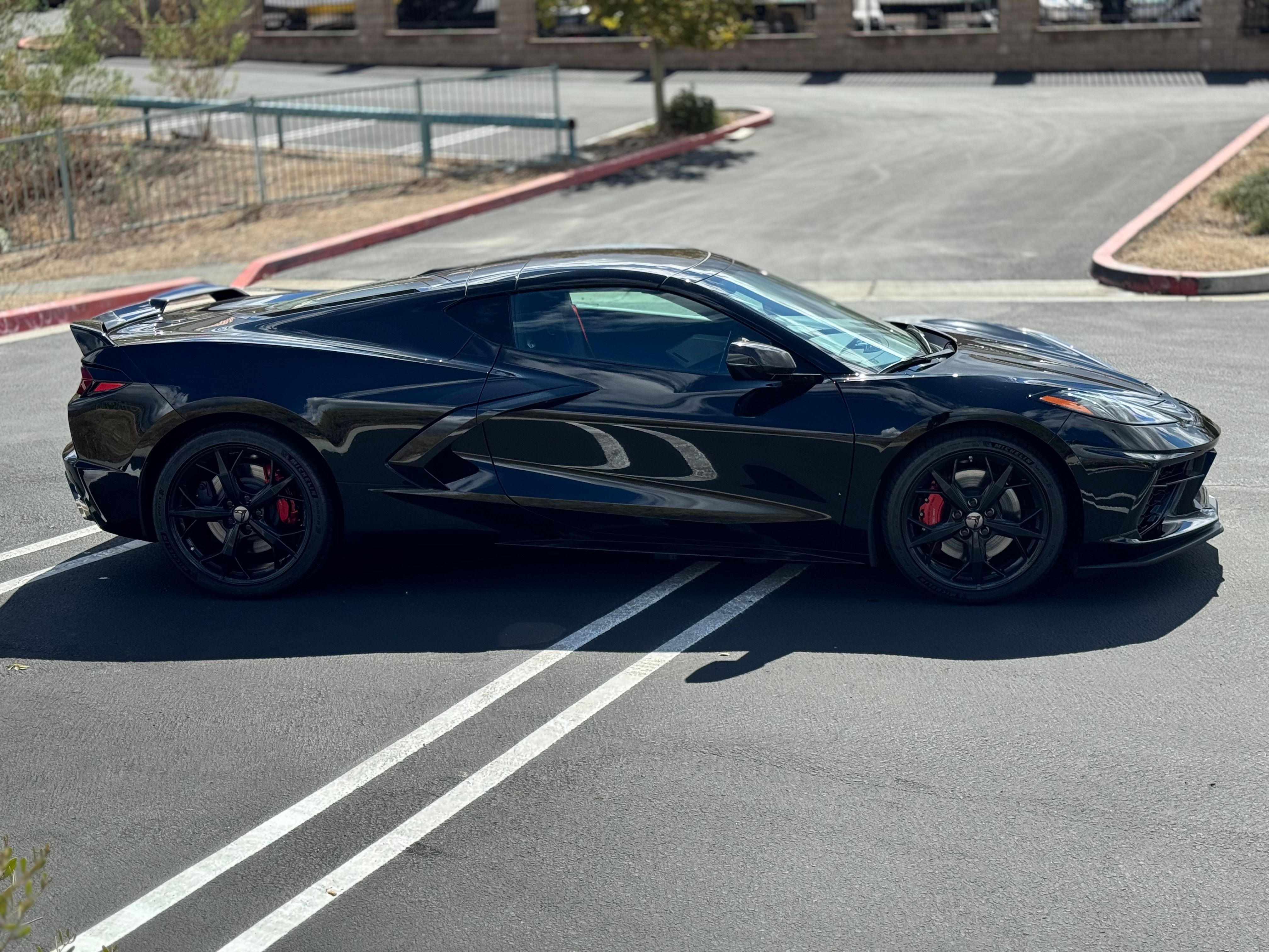 Used 2020 Chevrolet Corvette Stingray Premium Cpe w/ 3LT RWD image 6