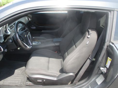 Used 2013 Chevrolet Camaro LT Coupe RWD image 15