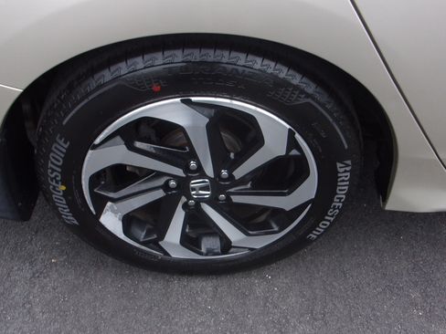 Used 2017 Honda Accord EX-L V6 Sedan image 34