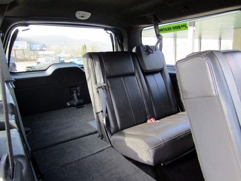 Used 2014 Ford Expedition EL Limited image 25