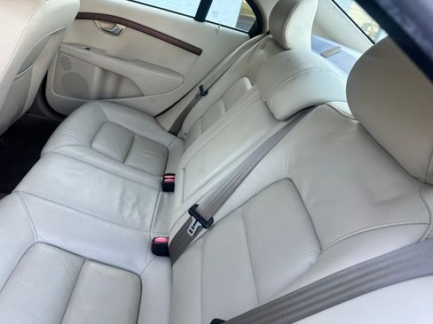 Used 2011 Volvo S80 3.2 image 12