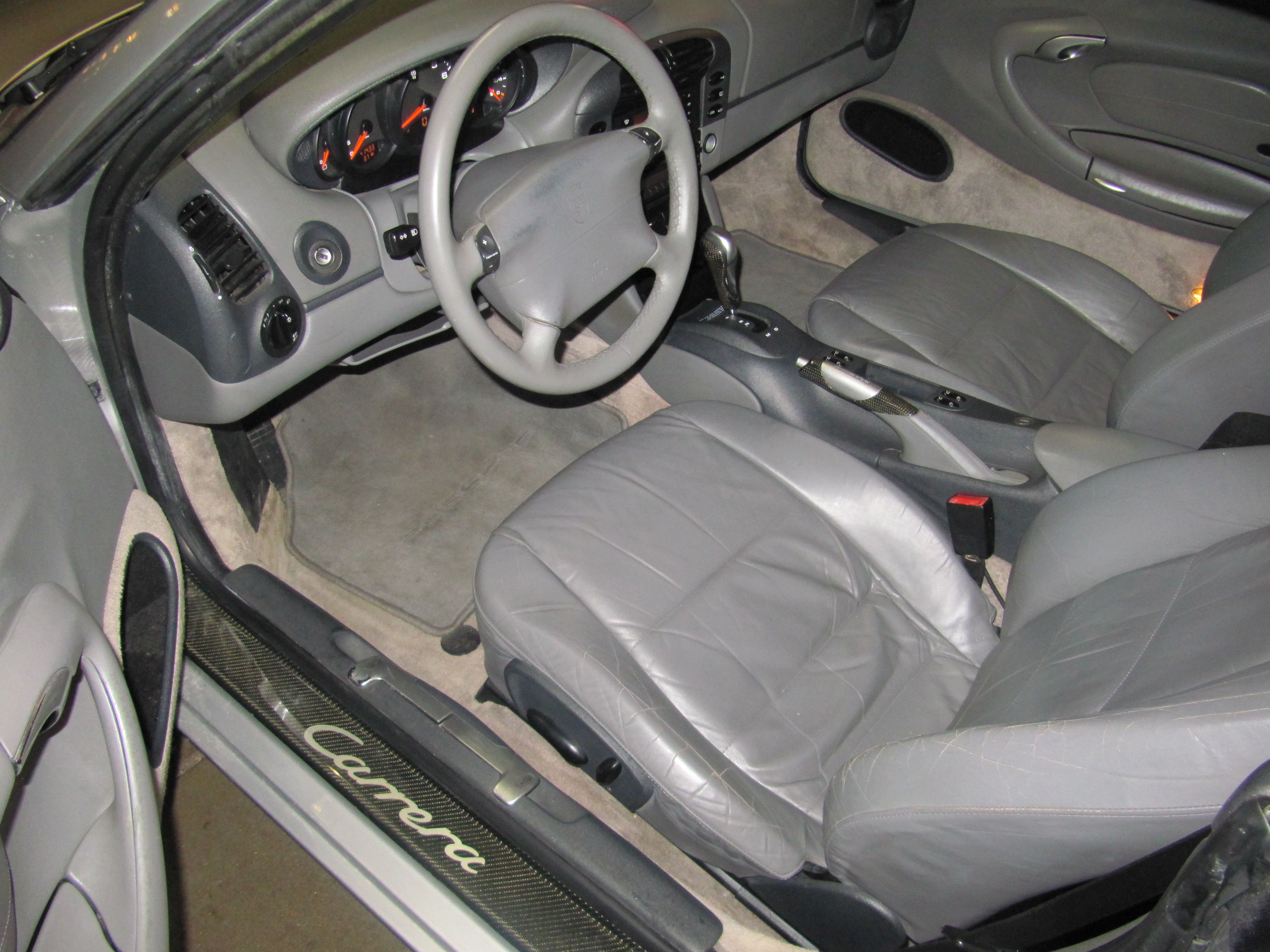 Used 1999 Porsche 911 Carrera RWD image 15