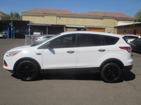 Used 2014 Ford Escape SE image 1