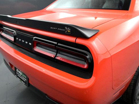 Used 2022 Dodge Challenger R/T Scat Pack image 15