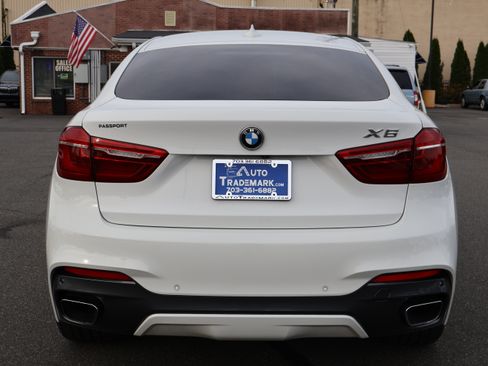 Used 2018 BMW X6 xDrive35i w/ M-Sport Package image 7