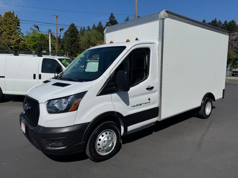 Used 2023 Ford Transit 350 156 DRW RWD image 5