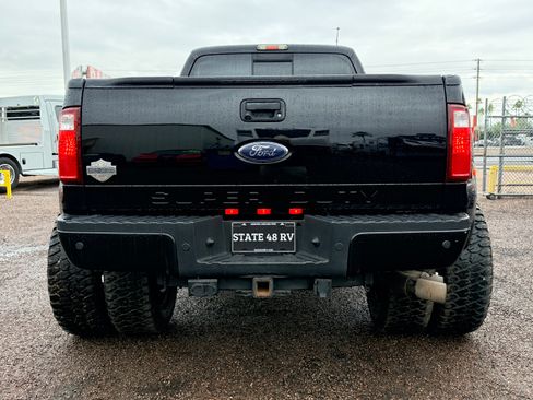 Used 2010 Ford F450 Harley-Davidson image 6
