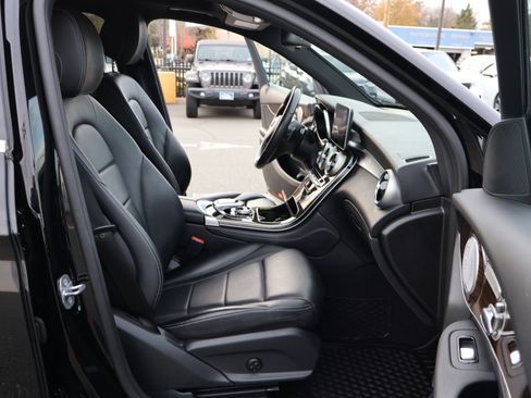 Used 2017 Mercedes-Benz GLC 300 image 17