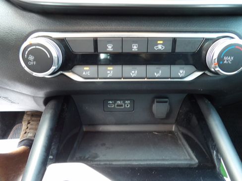 Used 2023 Nissan Altima 2.5 SR image 11