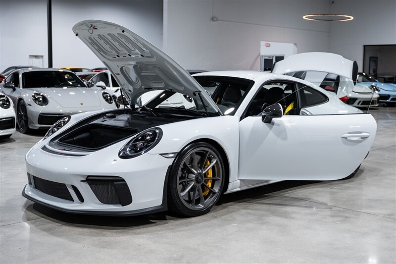 Used 2018 Porsche 911 GT3 RWD image 35