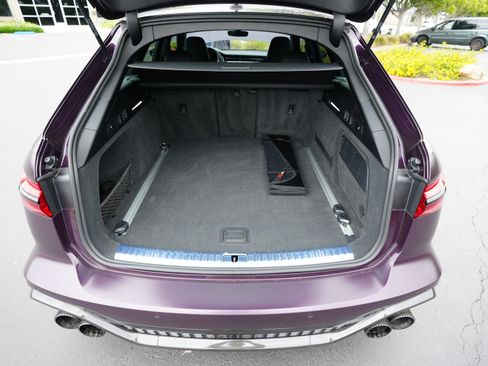 Used 2022 Audi RS 6 image 10