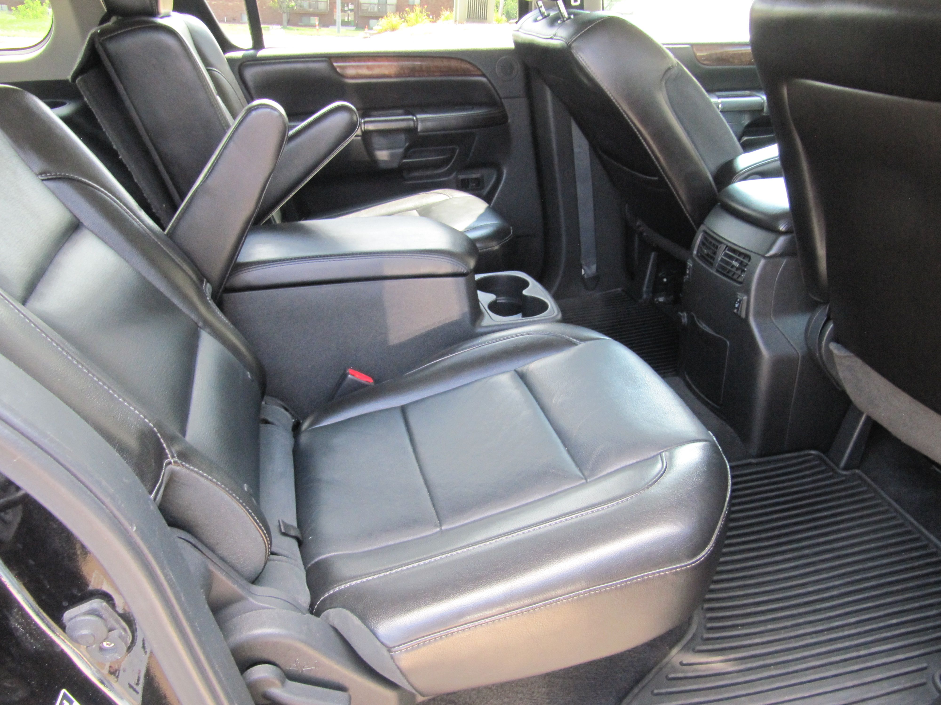 Used 2014 Nissan Armada Platinum AWD/4WD image 21