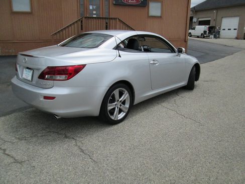 Used 2014 Lexus IS 250C image 6