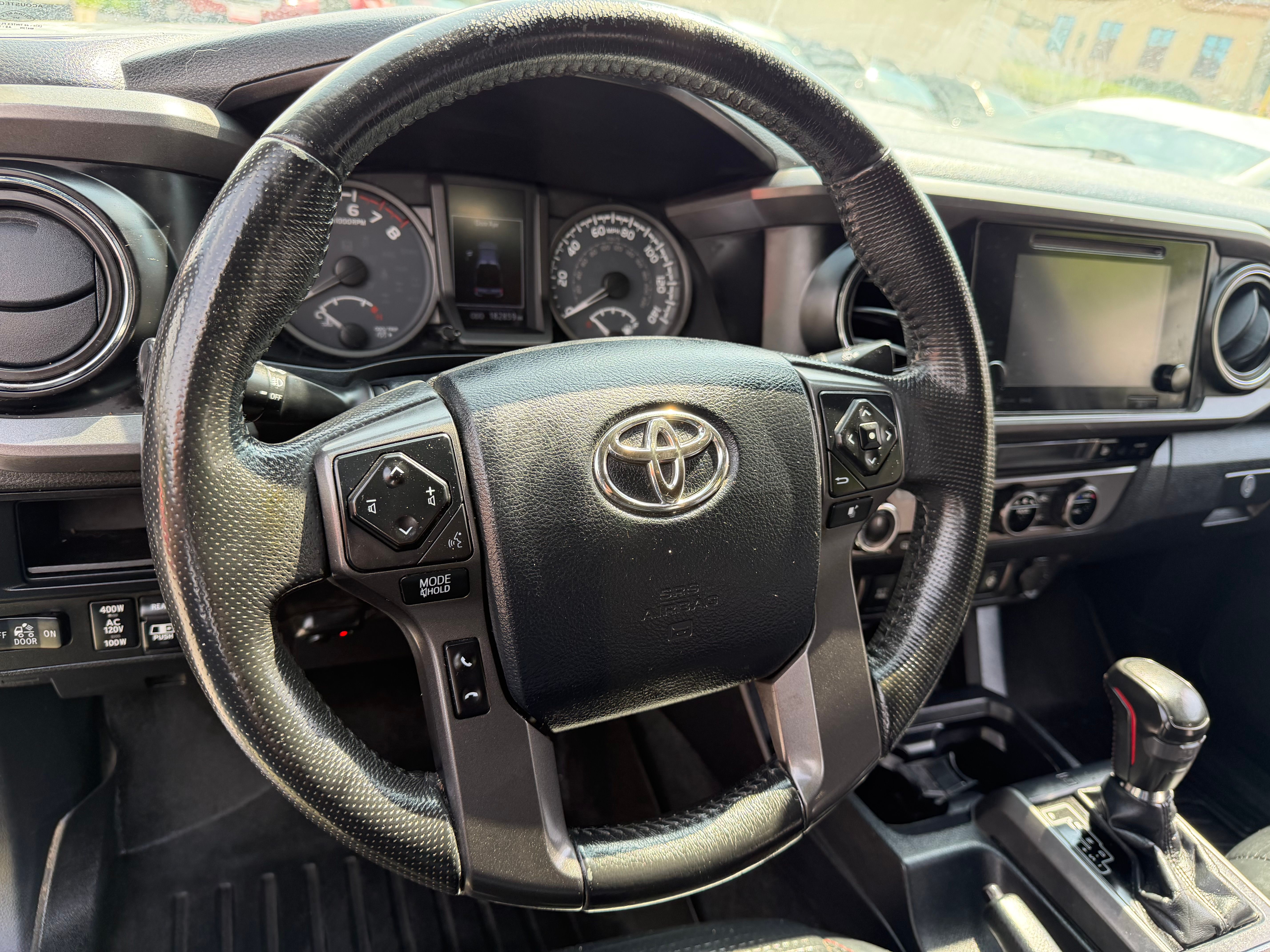 Used 2017 Toyota Tacoma 4x4 Double Cab image 18