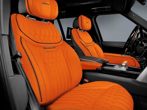 Used 2026 Land Rover Range Rover Long Wheelbase Autobiography image 5