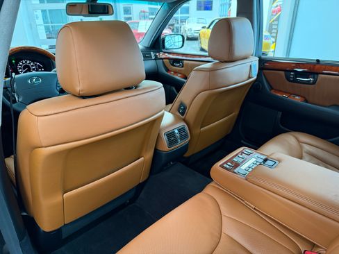 Used 2004 Lexus LS 430 image 30