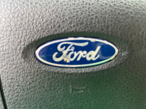 Used 2006 Ford F150 2WD Regular Cab XL image 5