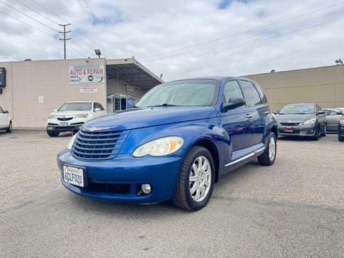 Used 2008 Chrysler PT Cruiser Touring Turbo Hatchback FWD image 2