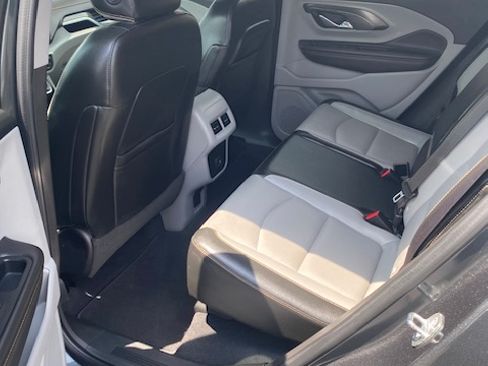 Used 2020 GMC Terrain AWD SLT image 21