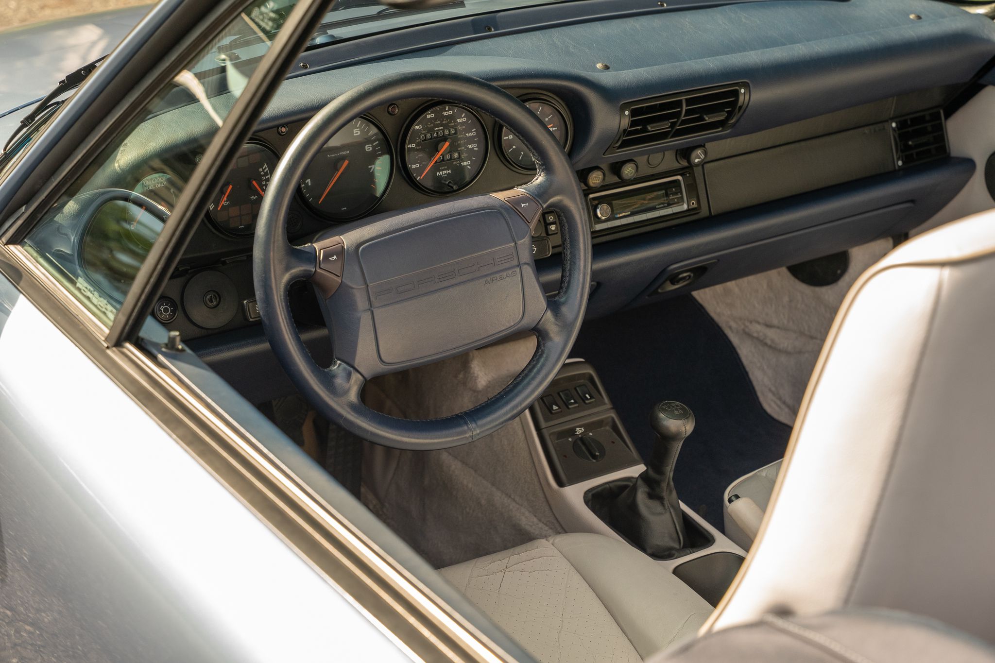Used 1992 Porsche 911 Cabriolet image 68