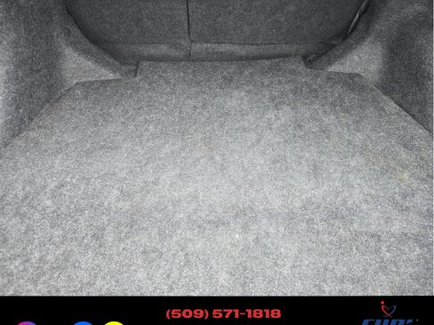 Used 2015 Toyota Corolla LE image 19