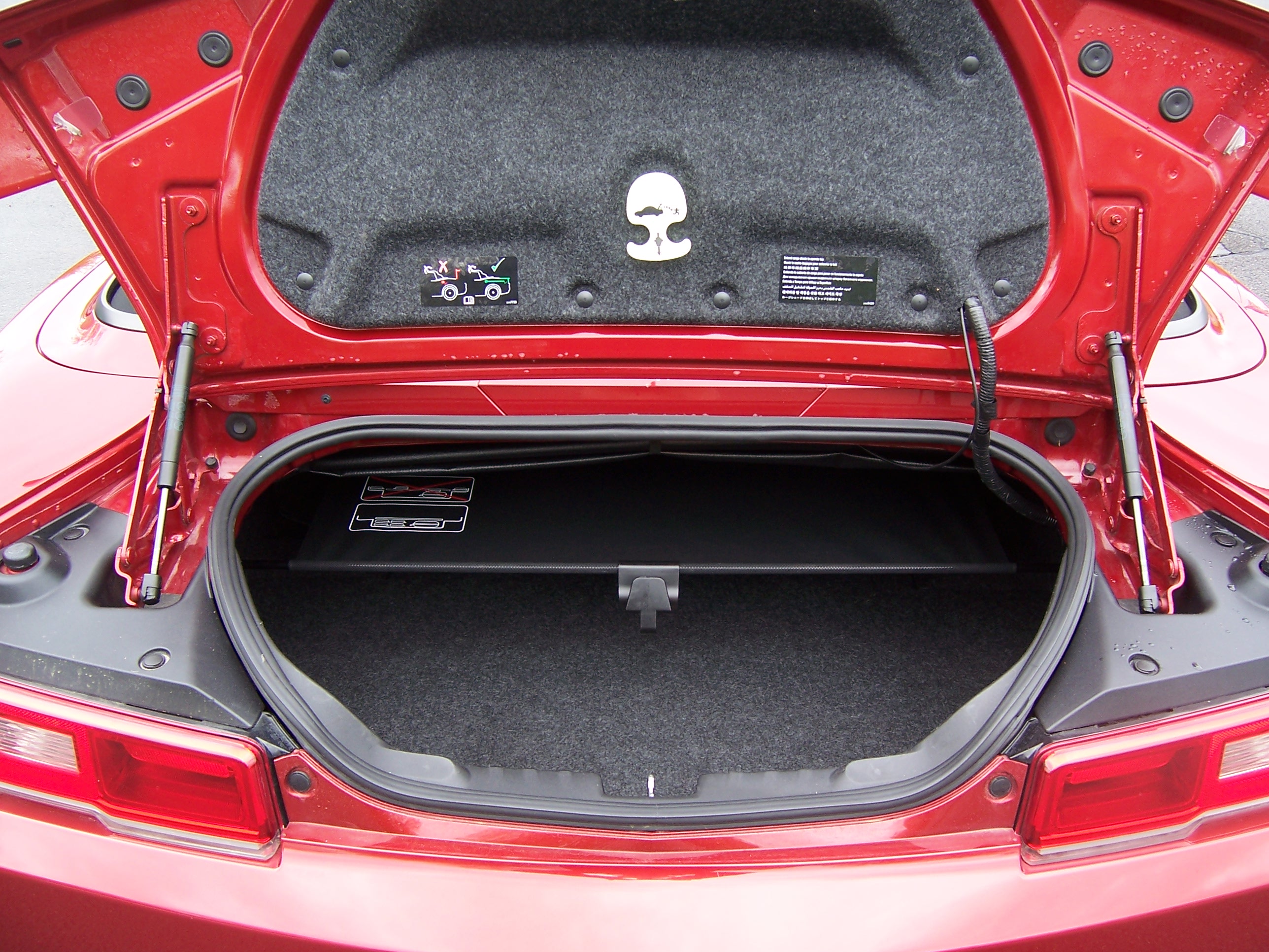 Used 2015 Chevrolet Camaro LT RWD image 9