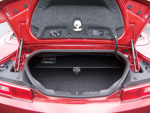 Used 2015 Chevrolet Camaro LT image 9