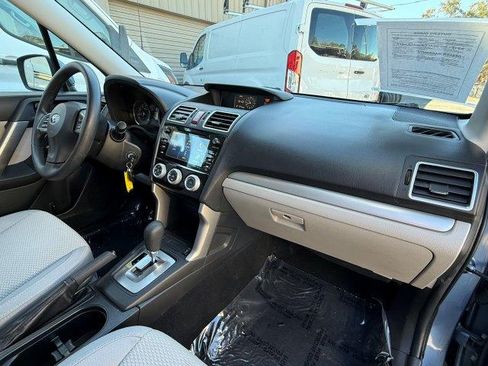 Used 2016 Subaru Forester 2.5i Premium image 13