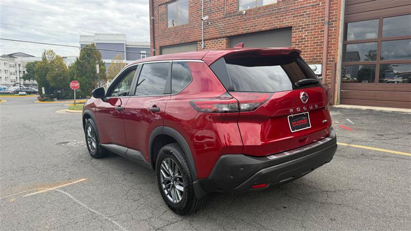 Used 2021 Nissan Rogue AWD image 12